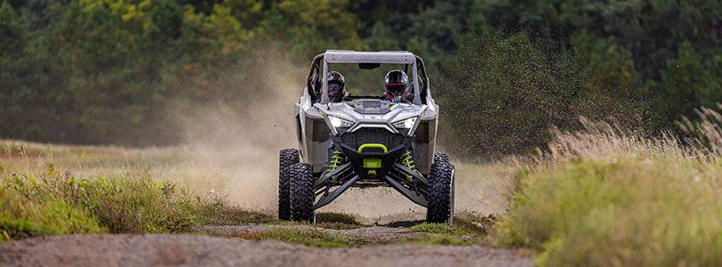 /images/RZR/Turbo R/3-ultra-stable-stance-lg.jpg